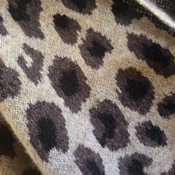Eye Catching RACHEL ZOE Leopard Comfort Cardigan Sweater Lagenlook Boho Jacket - Picture 4 of 5
